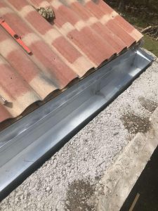 Travaux de zinguerie sur toiture - Les Compagnons ACF